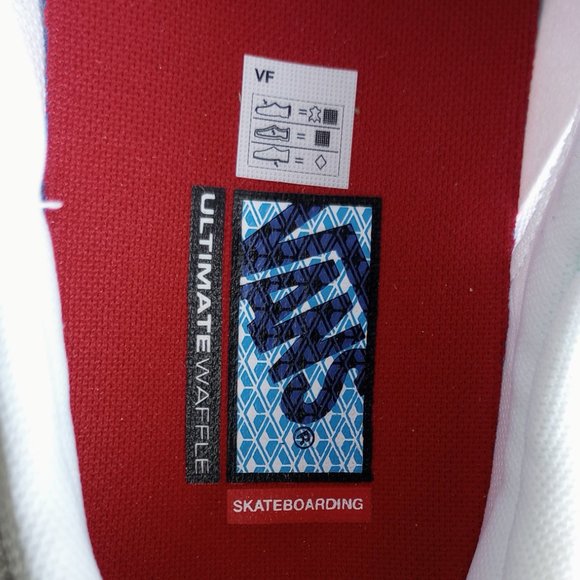 Vans Men's Ave Sport Leather / Mesh Low Top Sneaker in Cool Looking - Picture 9 of 13